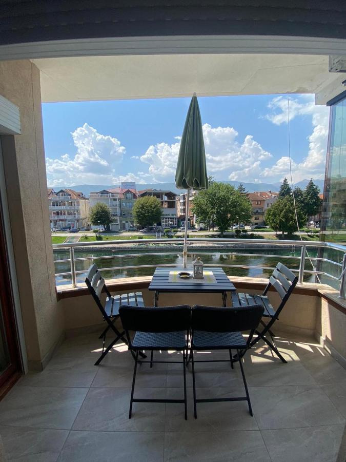 Apartment N & N Struga Esterno foto